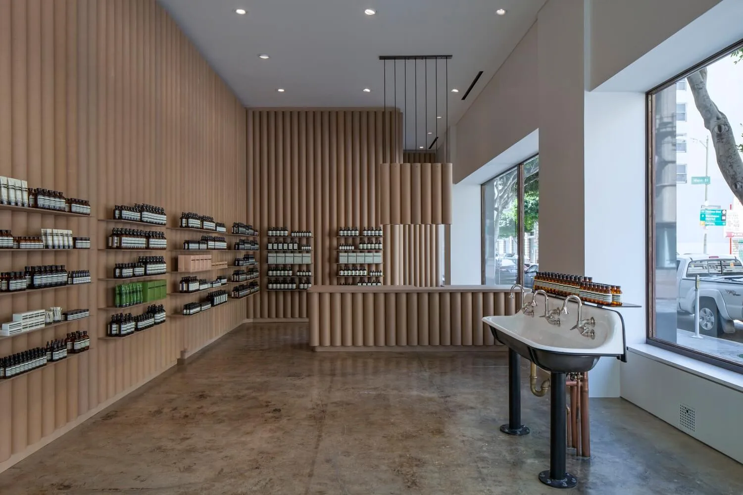 AESOP DTLA Store / Brooks + Scarpa — ArchDaily