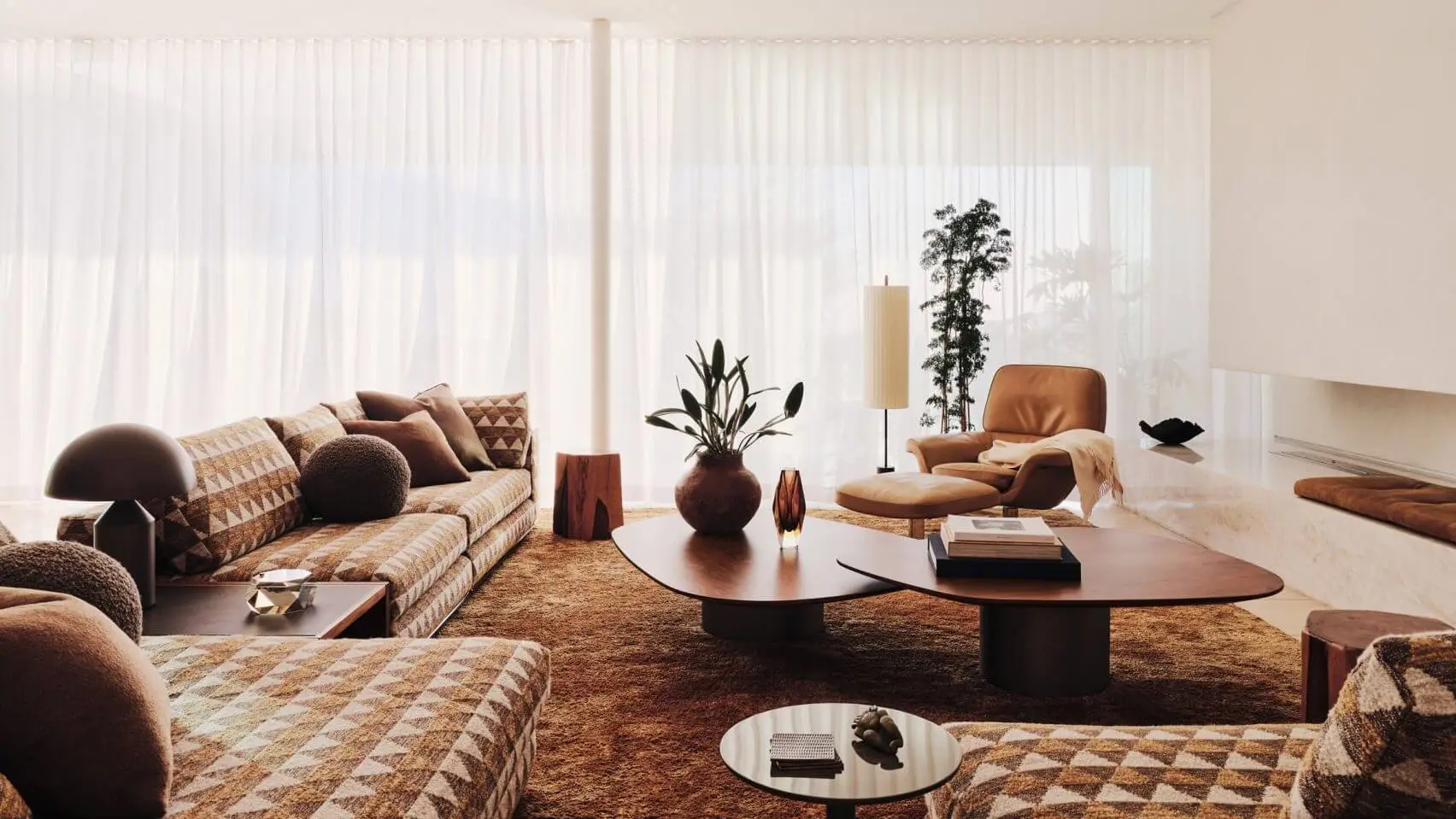Woods + Dangaran brings warmth and light to mid-century modern home in Los Angeles — Dezeen